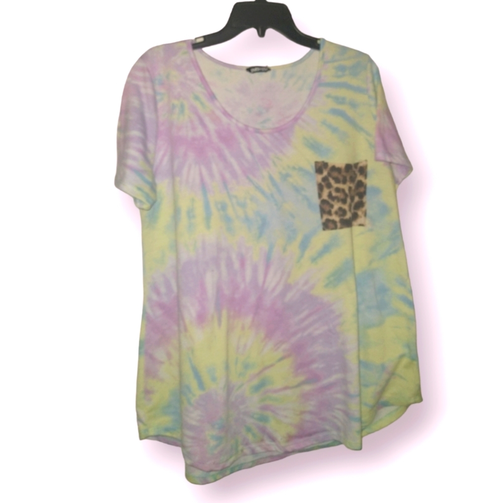 XL Hemish tie dye top